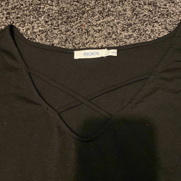 Ricki’s Crossed Front Tank Top - Picture 2 of 5